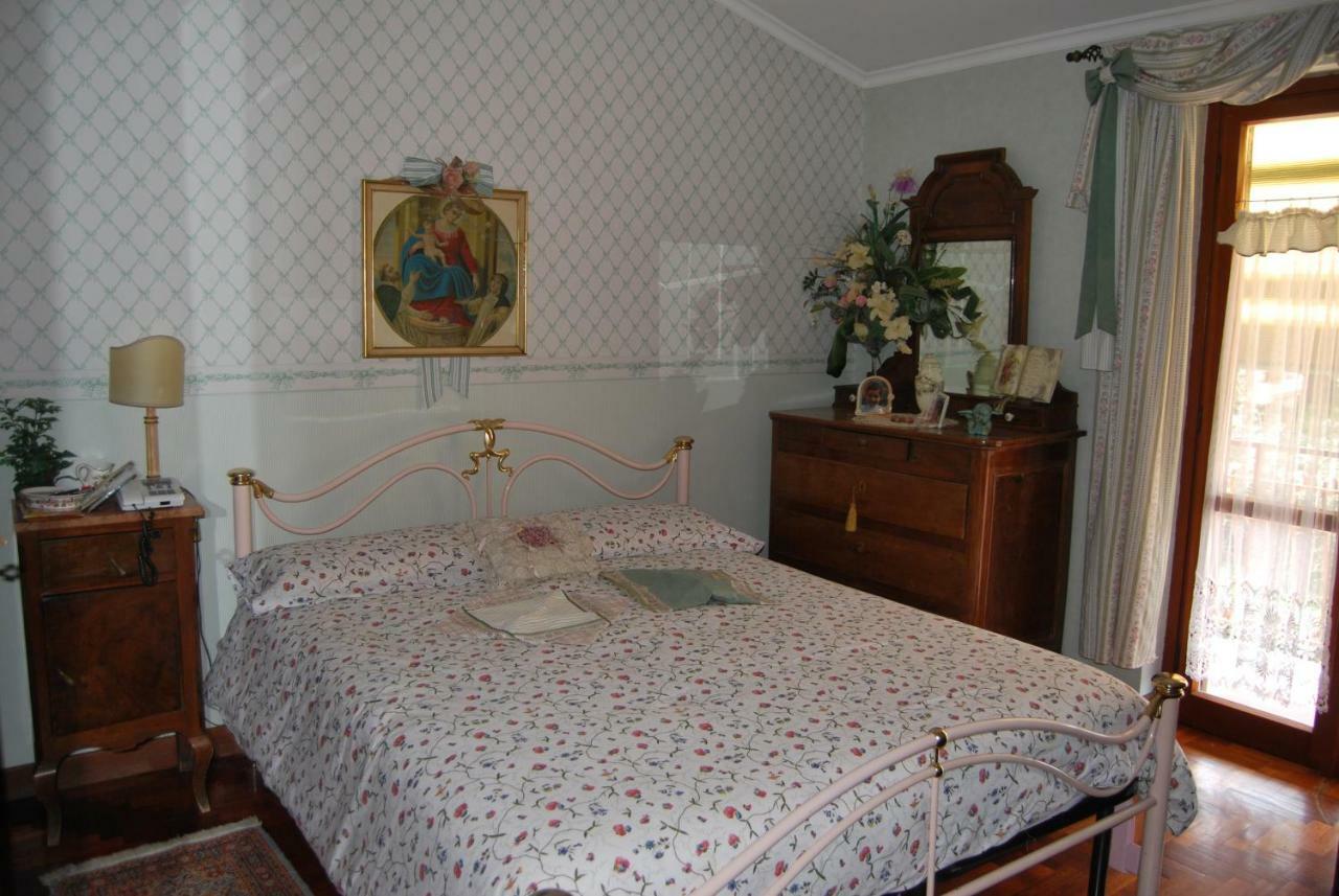 ヴェッレトリ Casa Pontecorvi Bed & Breakfast エクステリア 写真