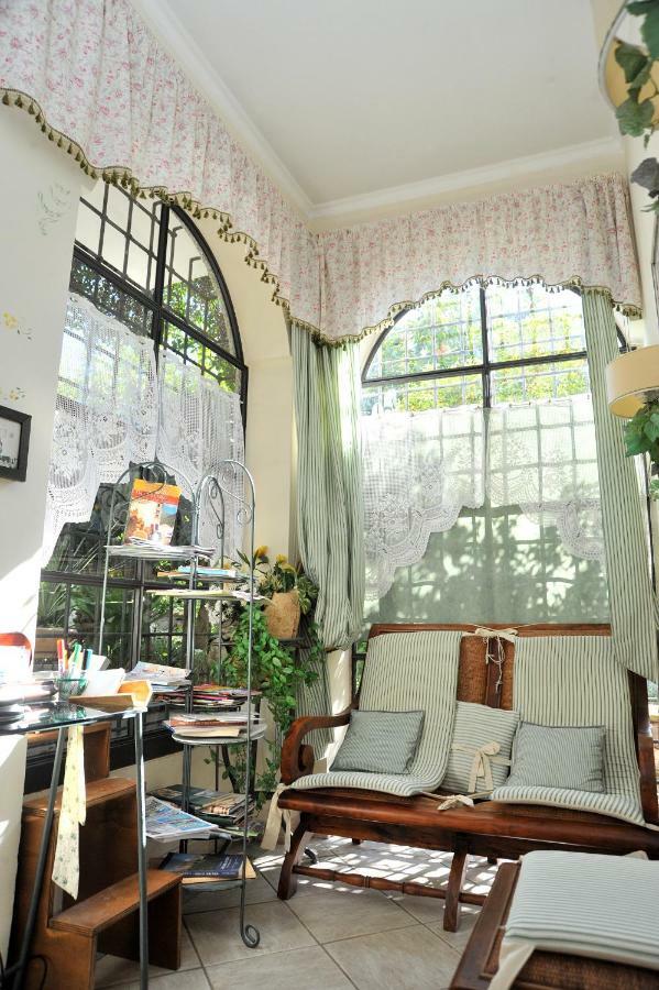 ヴェッレトリ Casa Pontecorvi Bed & Breakfast エクステリア 写真
